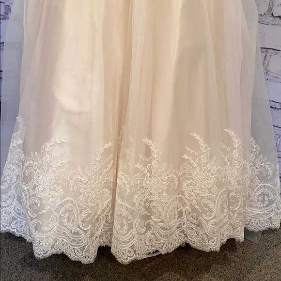 Christina Wu- Bridal Gown - Picture 4 of 12